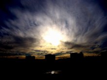 Darkness comes / ***