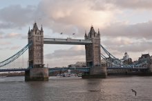 Tower of London / ---