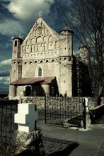 Church of Sts. Archangel Michael in a. Synkovichy / ***