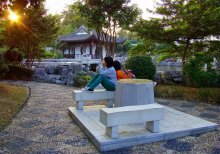 Evening in Hong Kong / ***