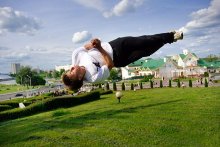 Street Acrobat / ***