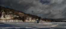 Blue fishing cabin on Lac McGregor (QB) / Blue fishing cabin on Lac McGregor (QB)