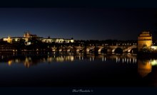 Night Prague / ***