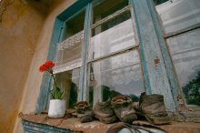 window of the house of the island Russian / ***