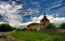 Znamenskaya church in the village of Red (Yuryev-Polsky district, Vladimir region / ***
