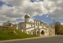 Varlaamskaya church in Pskov / ***