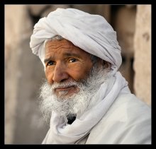 Algerian .... / ***