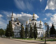 Cathedral of the Assumption of the Blessed Virgin Mary at Cathedral Court / ***