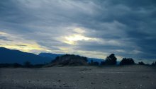 Before the storm / ***
