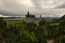 Gloomy morning Neuschwanstein / ***