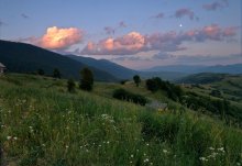 Evening in the Carpathian Mountains ... / ***