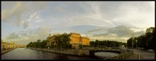 View of the Engineer&#39;s Castle and Summer Garden / ***