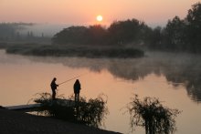 Young fishermen. / ***