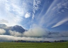 of mountains and clouds / ***