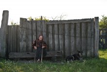 Grandma and dog / ***