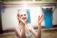 Sunny Girl / ***