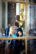 kiss in Versailles / ***