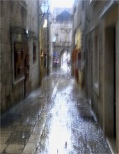 Rain in the old town / ....................................
