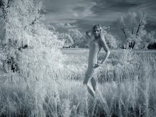 another world / IR foto