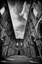 Abbey of San Galgano / ***