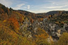 Gray roofs of Monschau / ***