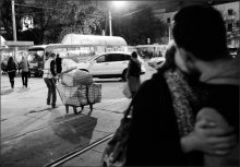 My love is on the fifth floor / ***