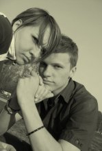 Self-Portraits / ***