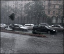 Rain in the city / ***