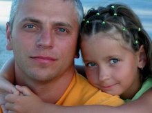 Father's daughter / ***