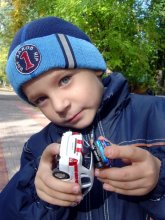 I want a big car! / ***