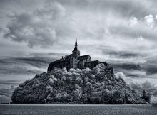 abbey of Mont Saint Michel / ***