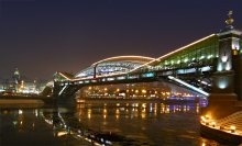 Bogdan Khmelnitsky Bridge / ***