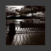 on the waterfront / ***