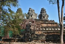 temple ruins Bafuon / ***