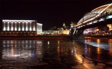 Bogdan Khmelnitsky Bridge / ***