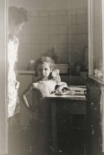 in the kitchen / ***