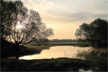 May morning on a small river / _______________________________*