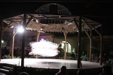 Dance / ***