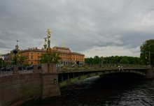 walking in St. Petersburg / ***