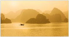 Vietnam Ha Long Bay 2 / ***