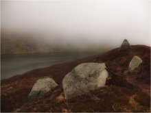 ... Stones, lake, fog ... / ***