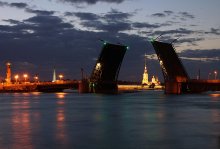 White Nights of St. Petersburg. / ***