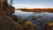 On the banks of the Berezina autumn / ***