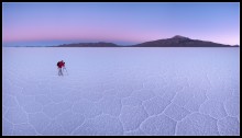 Sunrise at Uyuni (Bolivia) / ***