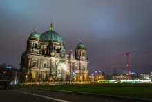 Cathedral / ***