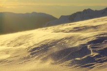 Snowstorm (sun and wind). / ***