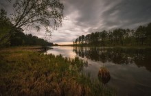 Evening on the lake in the woods ... / ***