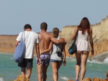 On the river bank ... / ***