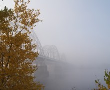 Bridge in the fog / ***