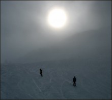 Out of the mist / ***